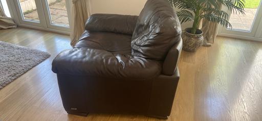  — Sofa set