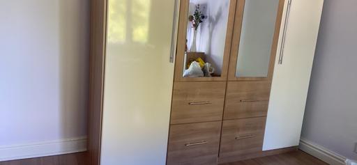  — Wardrobe and side unit
