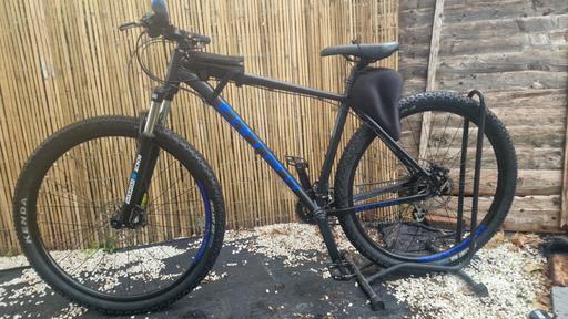  — Carrera Hellcat Mens Large (20") Frame MTB