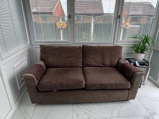  — NEXT 3 seater settee