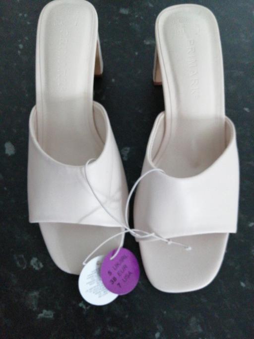  — ladies size *5*