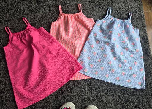  — 3-4 years girls dresses x3
