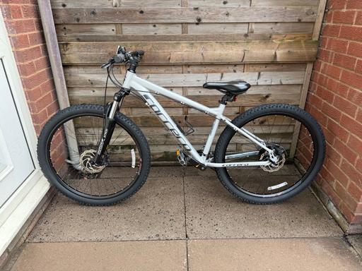  — Women’s Carrera Vengeance 16” Frame 27.5”