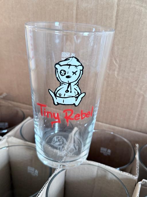  — 12x Tiny Rebel branded beer glasses