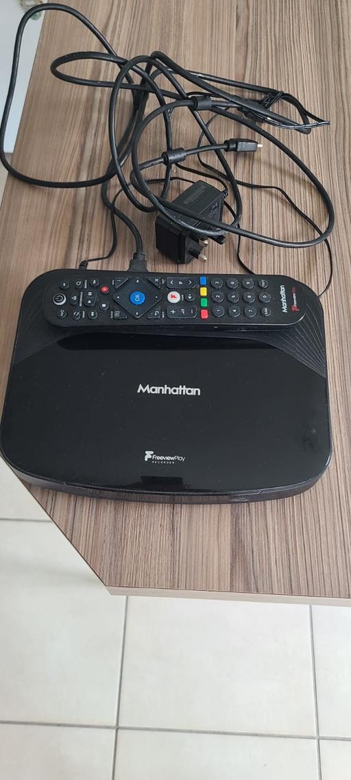  — Manhattan Freeview HD box