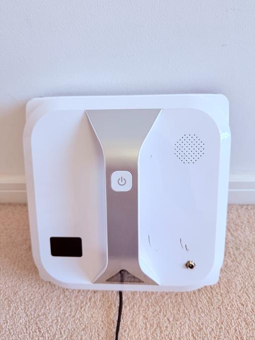 — Automatic Window Cleaning Robot