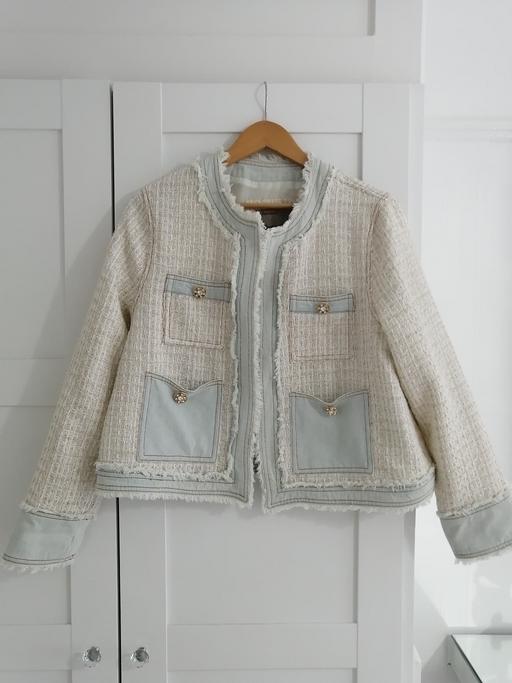  — River island women's jacket size large