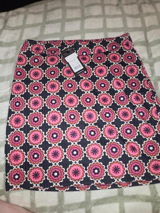  — New look skirt size 12