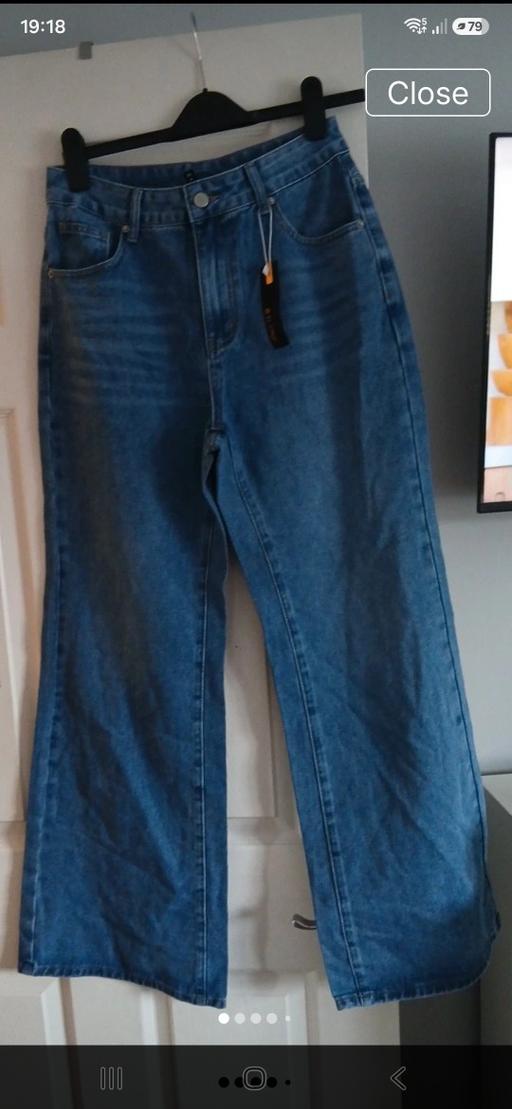  — women's wide leg jeans size M UK 10/12