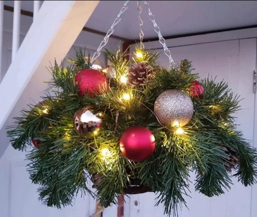  — christmas decorative hanging basket