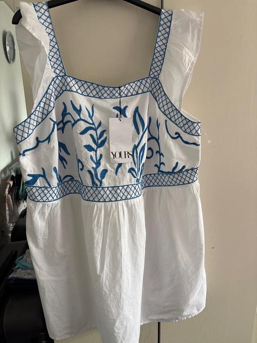  — Ladies blouse