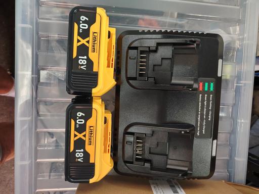 — Battery for DeWalt
