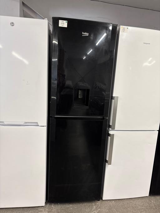  — (233) BEKO 50/50 FROST FREE FRIDGE FREEZER