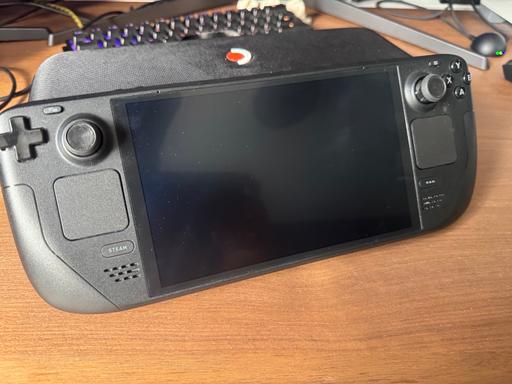  — Steam deck 1TB OLED