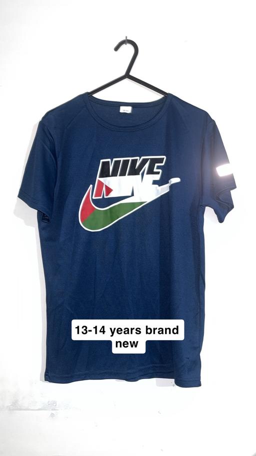  — Size 13-14 years boys T-shirt