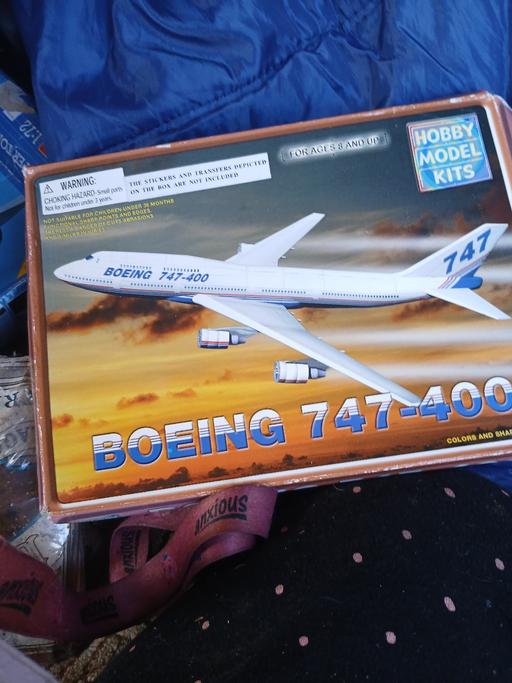 — Boeing 747,400