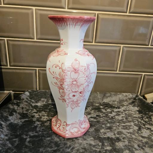  — large hand painted vase Portugal