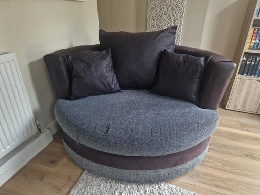  — black/grey swivel sofa cuddle armchair