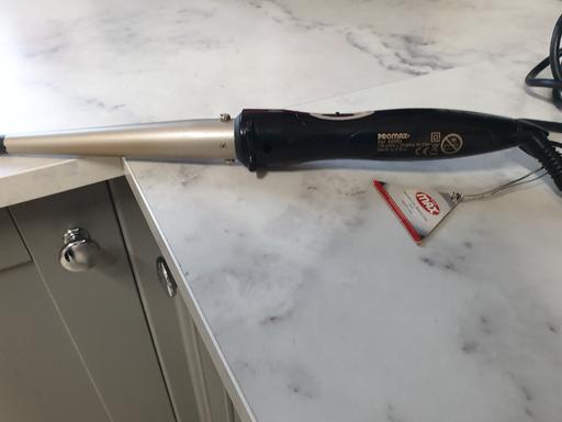  — Pro max styling wand