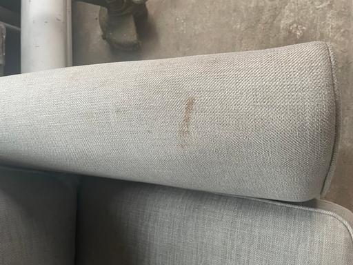  — Snuggle Chair