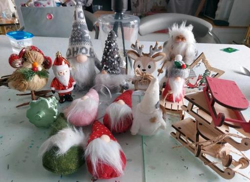  — Joblot Bundle Christmas Decorations