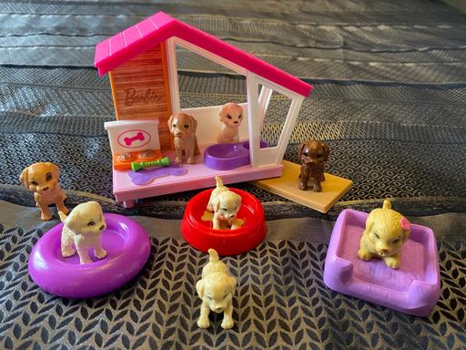  — Barbie pets set