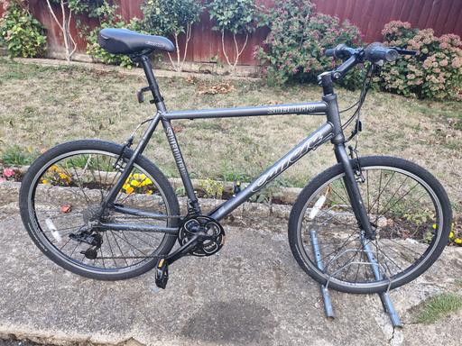  — MENS CARRERA BIKE BICYCLE