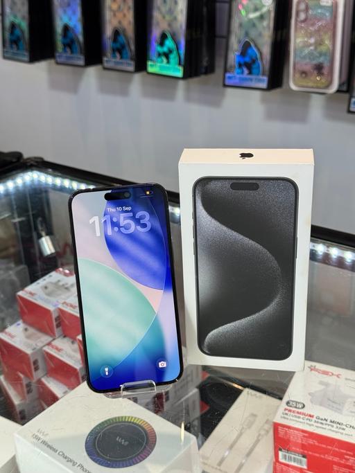  — iPhone 15 Pro Max 256GB Unlocked + warranty