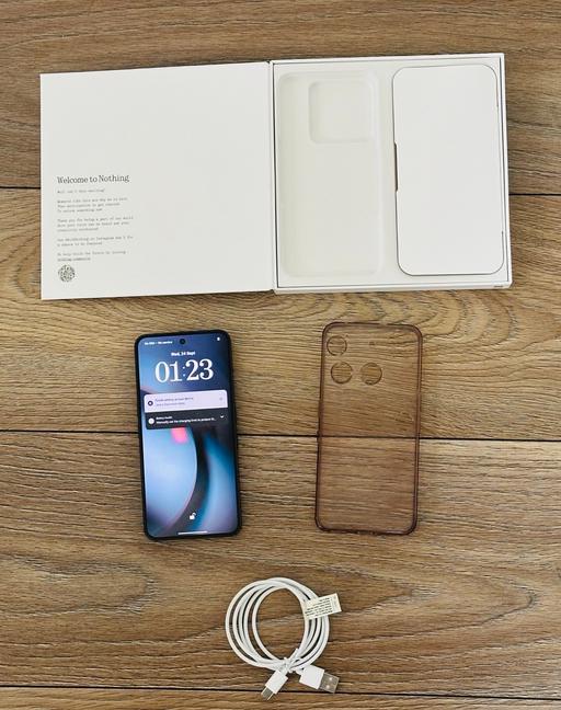  — Nothing Phone 3 - 5G 256GB Unlocked - Boxed