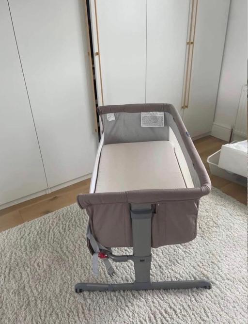  — Chicco Next2Me Crib
