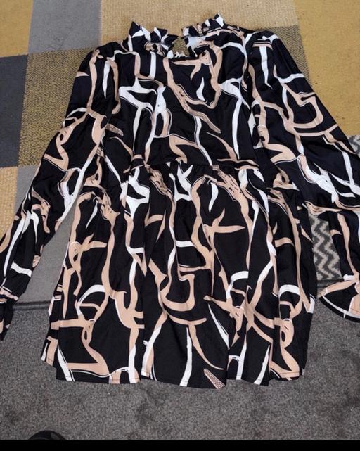  — Ladies/girls Top. Clearance