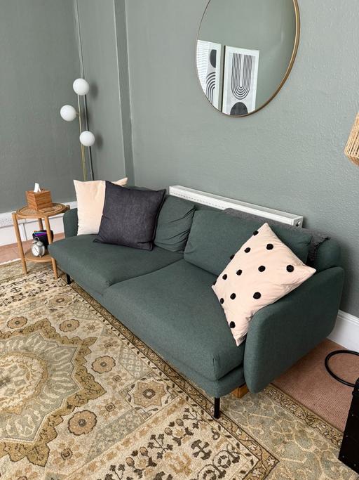  — Sofa
