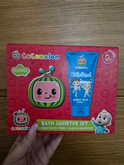  — new Cocomelon Bath Squirter Gift Set