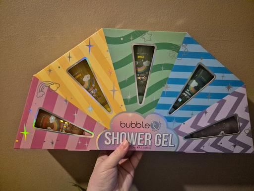  — new Bubble T Shower Gel 5X100ml Set
