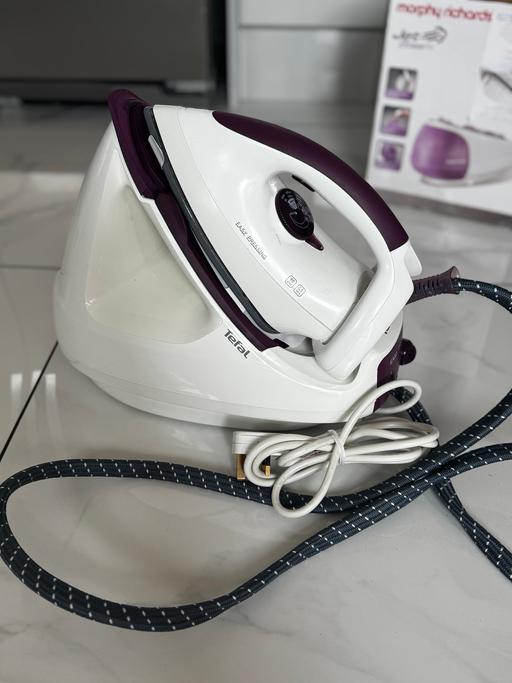  — Tefal steam iron