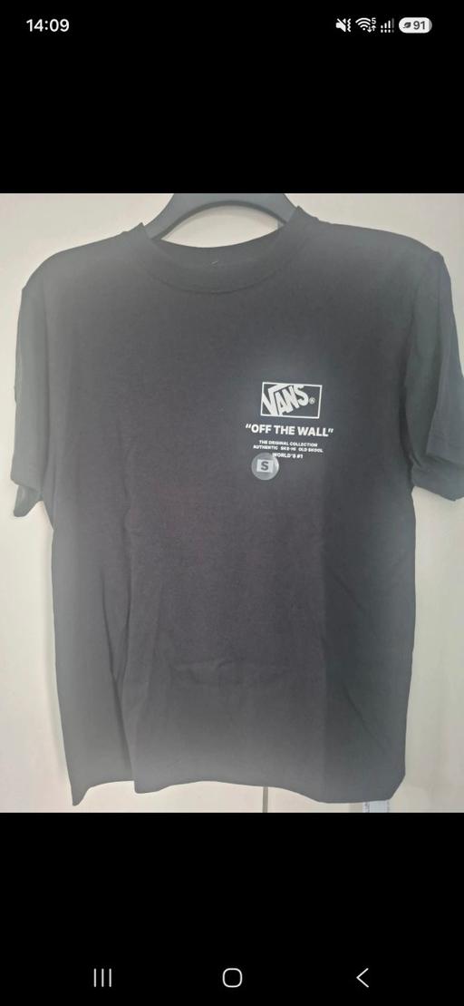  — mens print tshirt