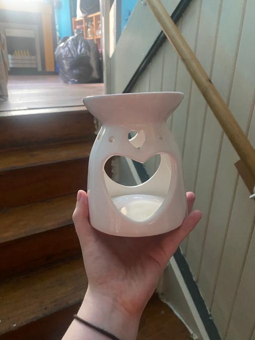  — Wax burner