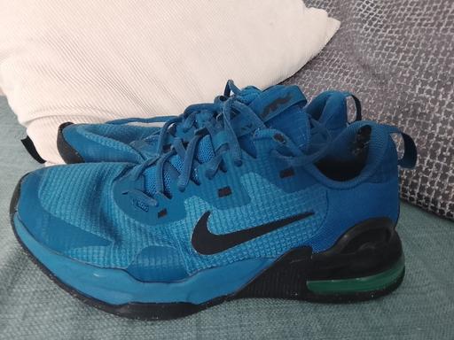  — boys/men's trainers