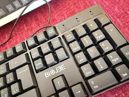  — Office computer keyboard black wired USB