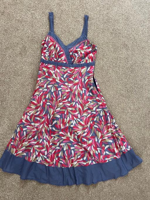  — Ladies dress size 8
