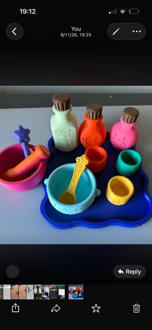  — Magic Toys Set