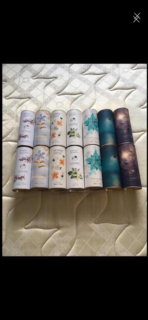  — Liz Earle Gift Cannisters