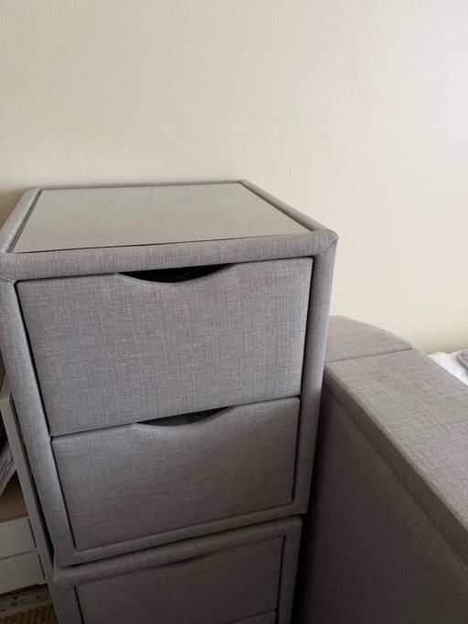  — Tv bed with mattress and 2 chest drawers