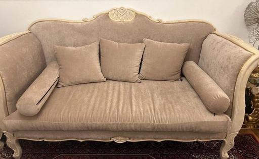  — 3 Elegant beige sofas last day 16 sep