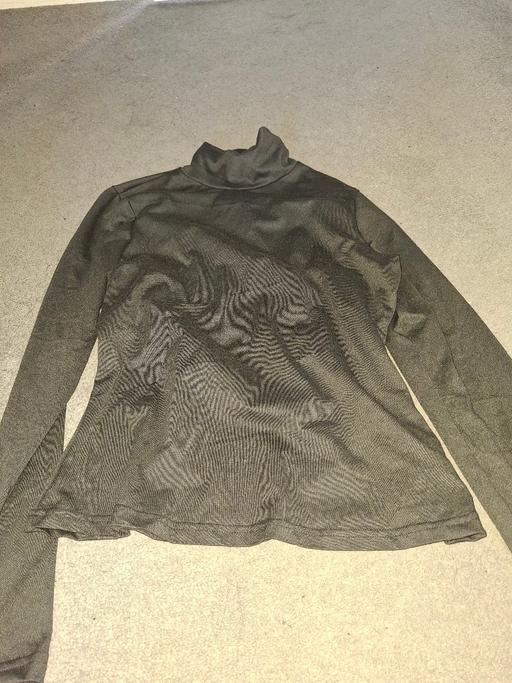  — ladies jumper size large