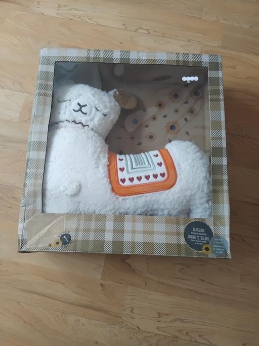  — New Heat & Hug Llama.