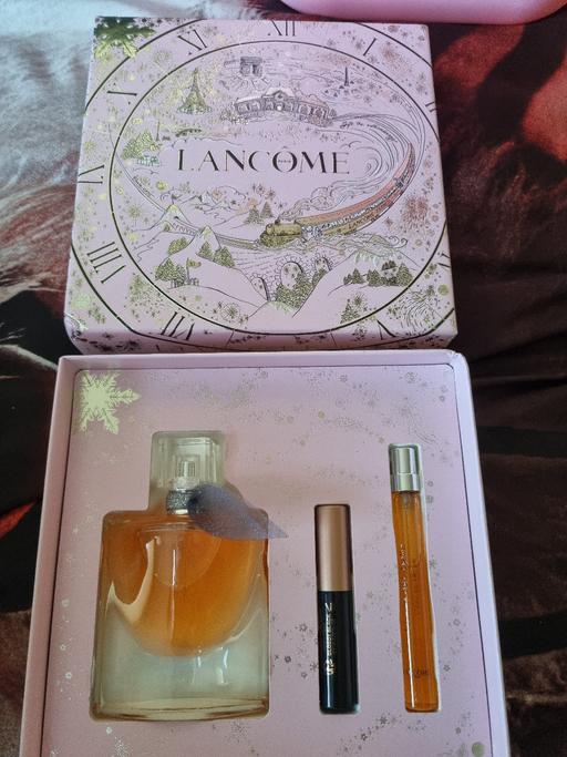  — perfume