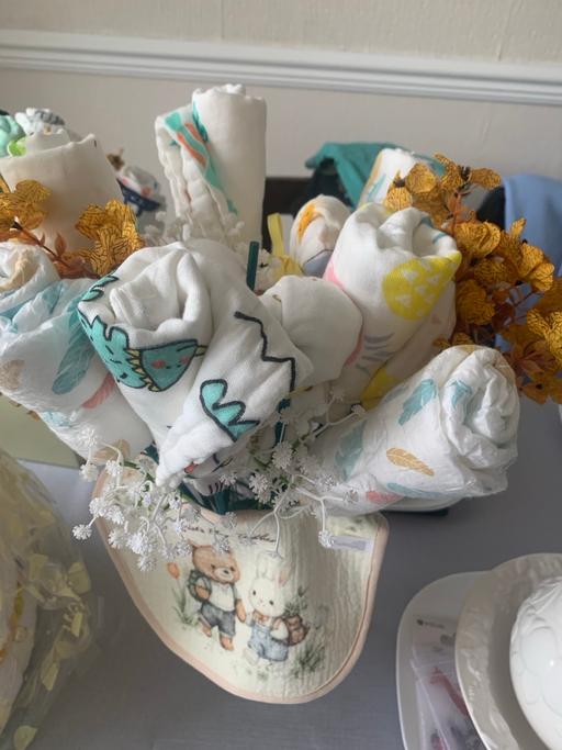  — Baby bouquet