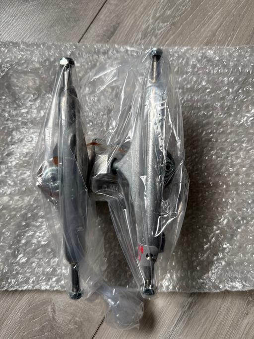  — Hollow forged standard skateboard trucks