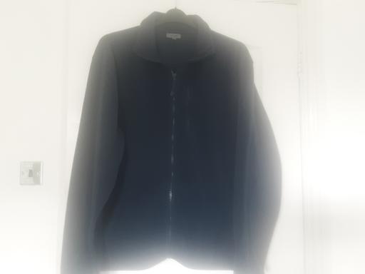  — Men's size 2xl navy George fleece